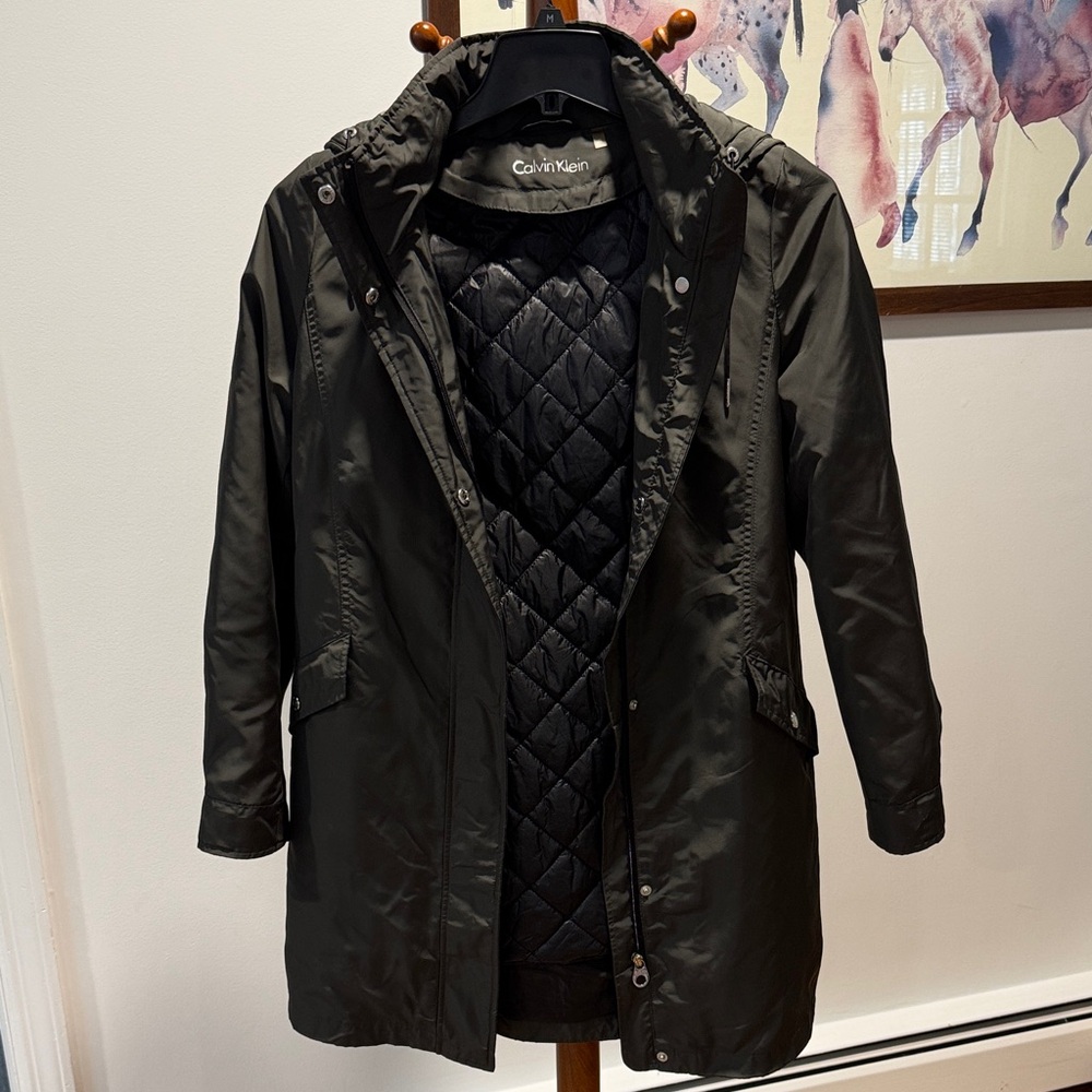 Calvin Klein Women's Light Puffer Coat